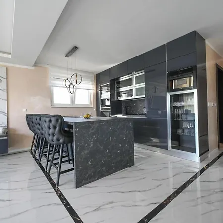 Luxury Zlatko Guest house